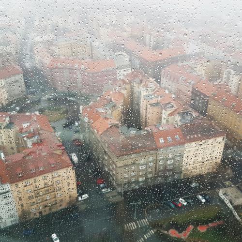 Дождь и город