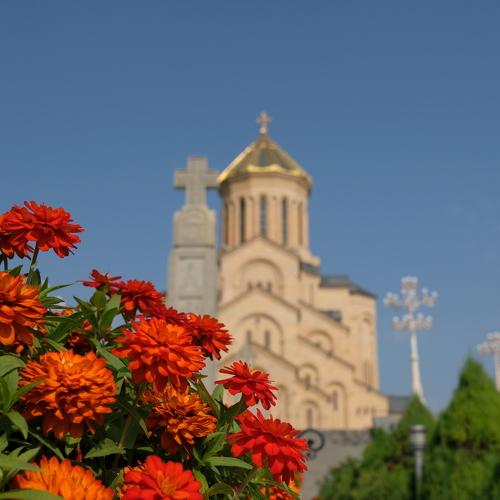 КЗС, и "жёлтый". RGB, and "yellow"