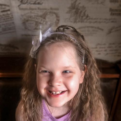 Daughter's smile is the most beautiful!