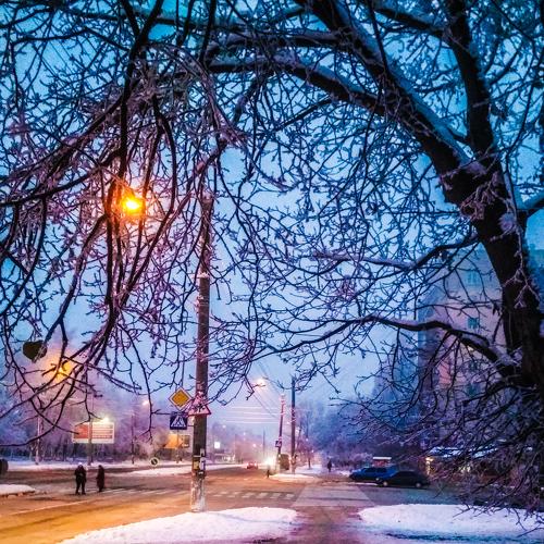 Сиреневій вечер зимой.