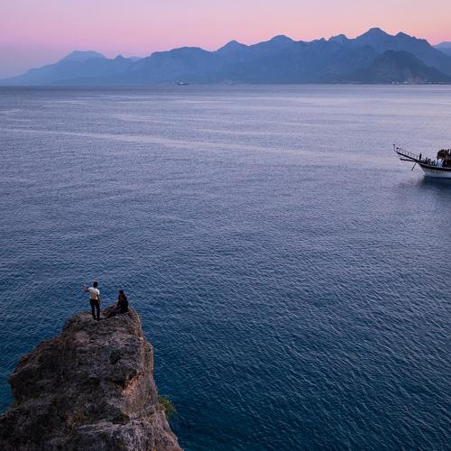 море