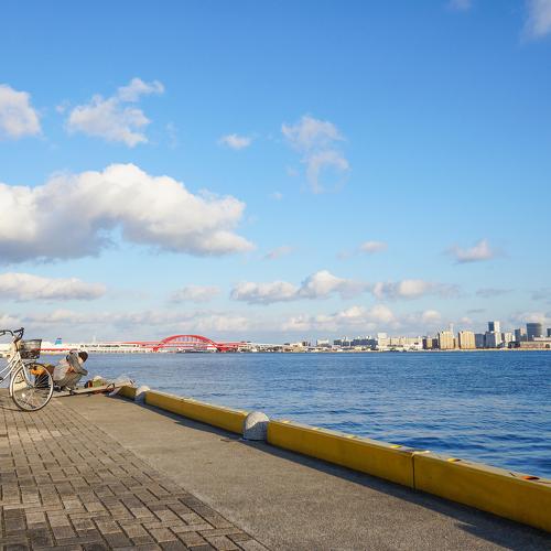 On the waterfront of the city of Kobe