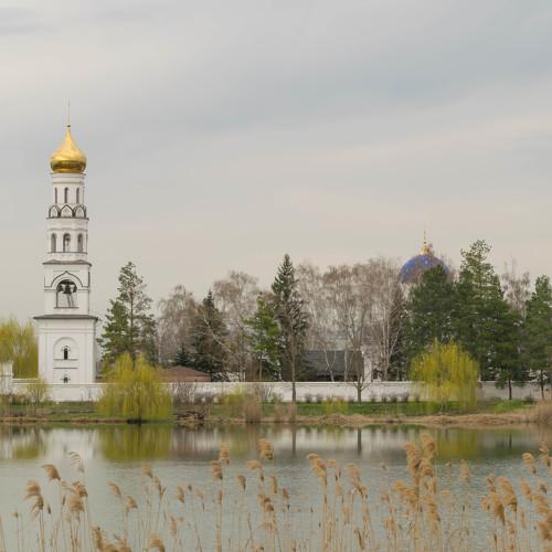 Женский монастырь