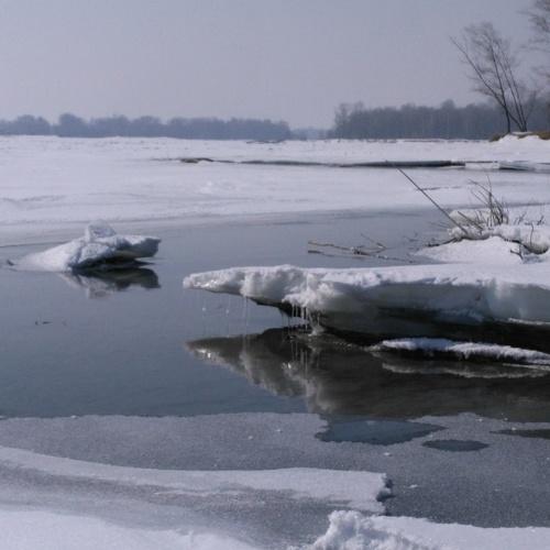 Ледяные фигуры природы