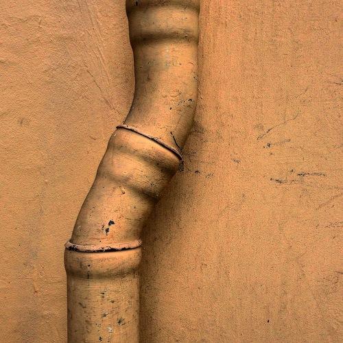 Curved Pipe