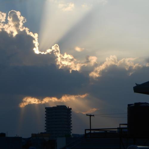 Rays above the clouds