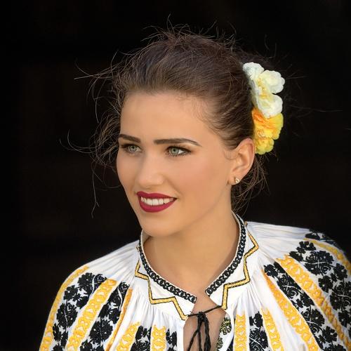 Ochi verzi romanesti