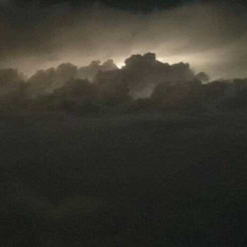 Airplan lightting cloud