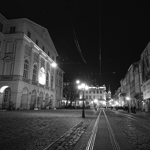 Lviv_Rynok_Square