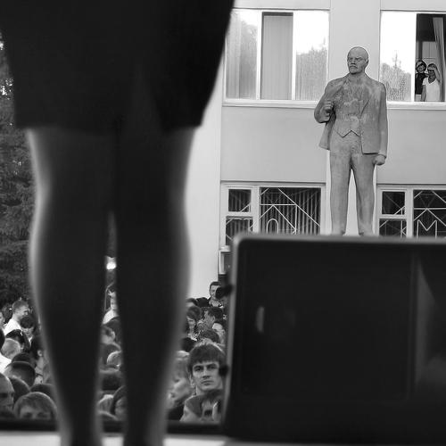 onlooking. Lenin and legs