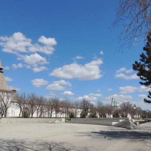 Вид на Астраханский Кремль