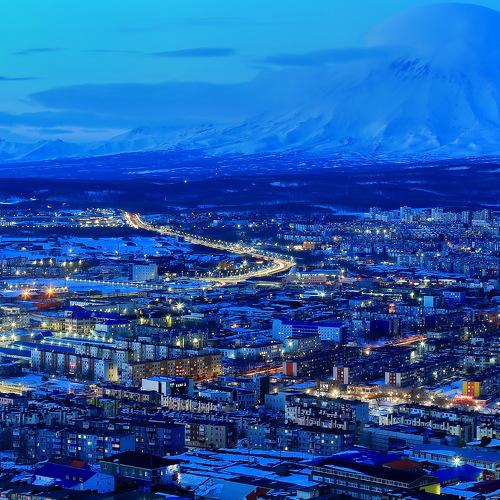 Ночной Петропавловск...