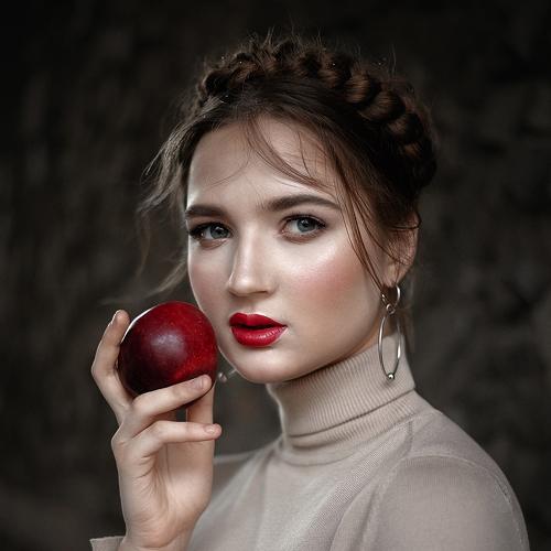 Таня