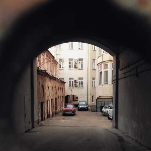 Московский дворик