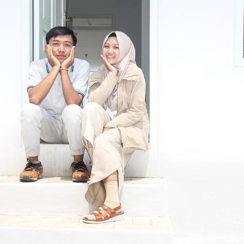 The White Couple