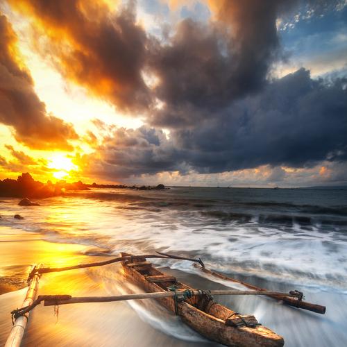 The boat in motion