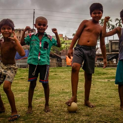 SMILE WHILE PLAYING