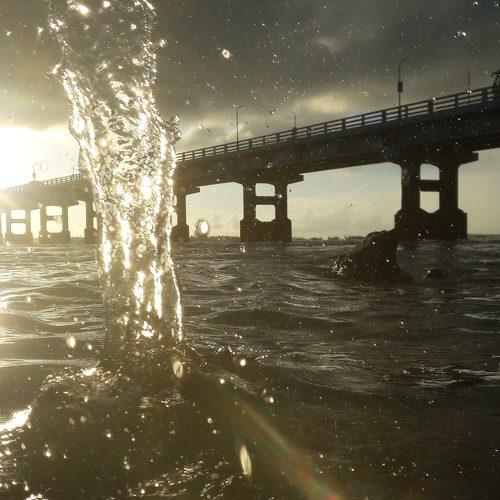 Splashed water