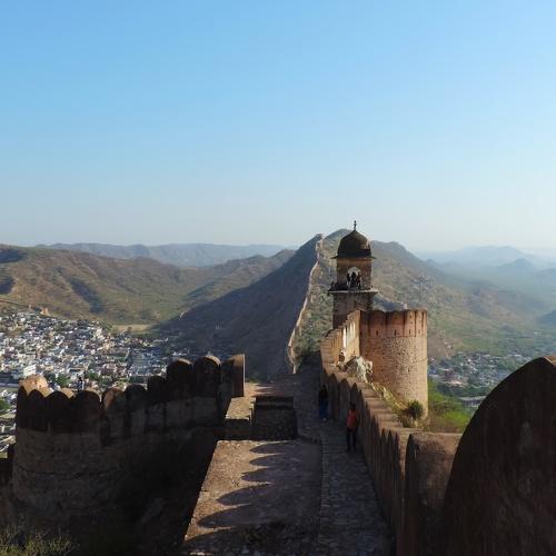 watchtower opposite amber fort, jaipur, rajasthan