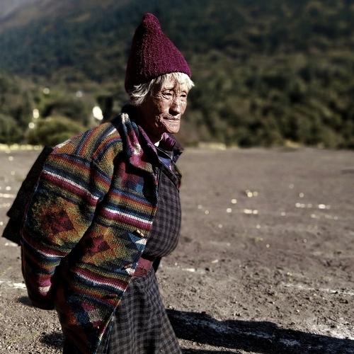 Highlander senior citizen