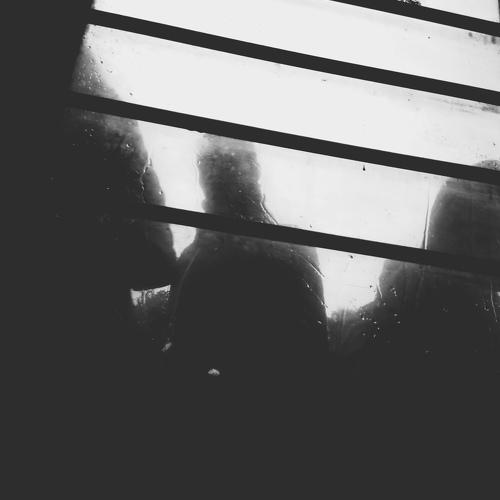 Неизвестность.