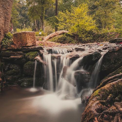 Mini waterfall