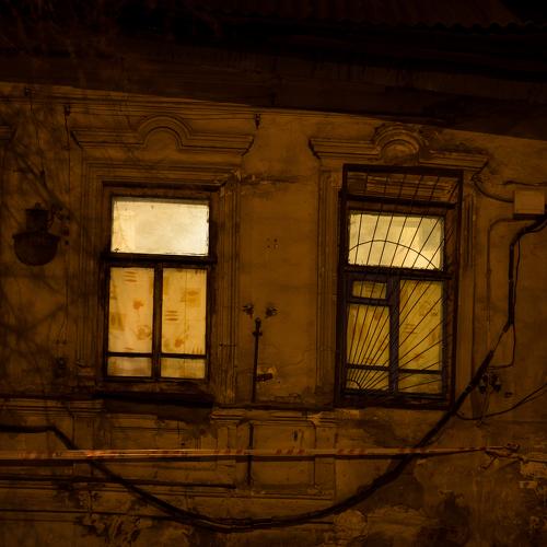 smiling house
