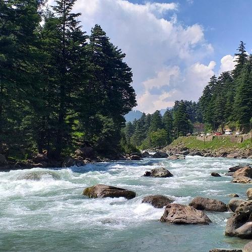 A great view of phalgam