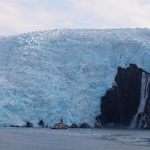 Ледяной водопад Ice waterfall