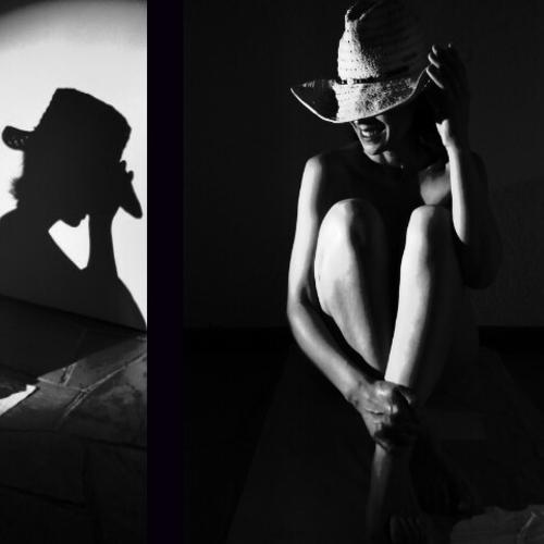 Femme au chapeau
