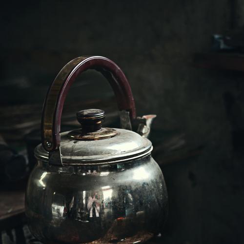 Натюрморт с чайником