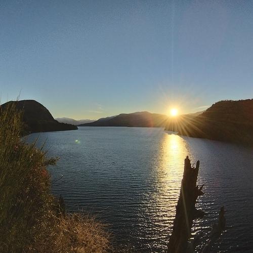 Atardecer en el Lago