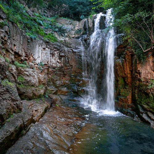 Sulphur Waterfall