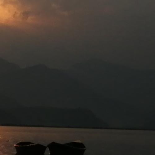 Fewa lake
