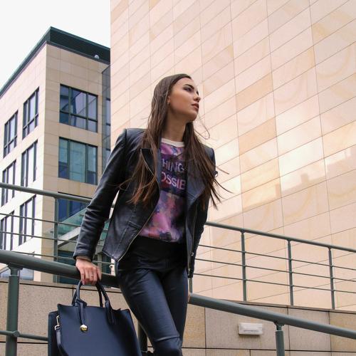 Photo #3390326