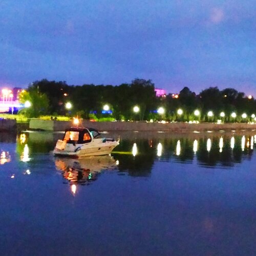 Вечерняя прогулка