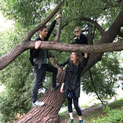 Тройняшки