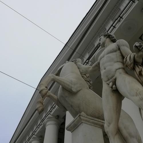 Вид на Исаакиевский собор