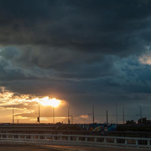 город перед грозой