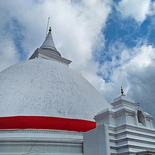 Kelaniya Dageba