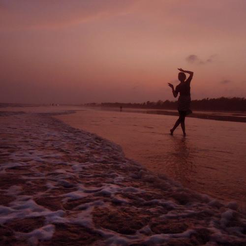 Dancing Lady