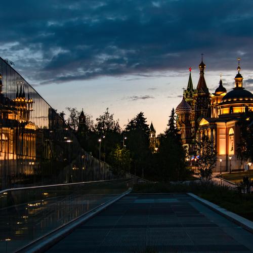 Закат в Зарядье.