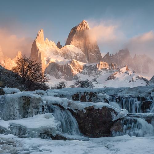 Amanecer en Cascada Sin Nombre, Chaltén