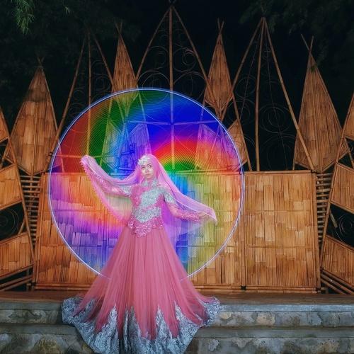 with rainbow circle