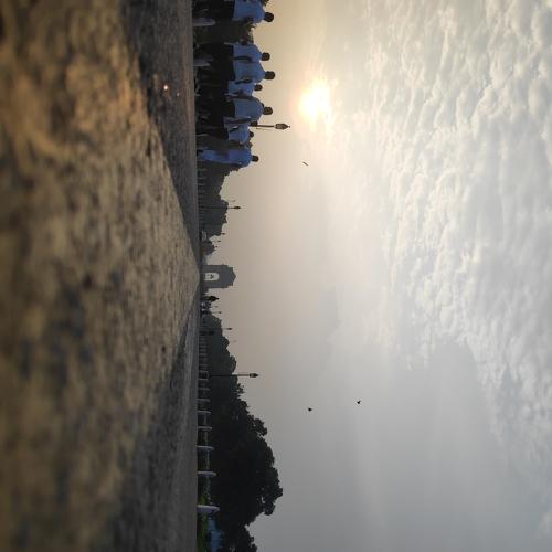Terrific view sunrise at india gate