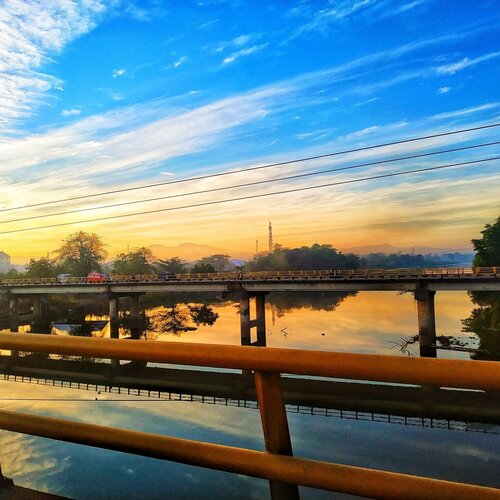 Sun Rises