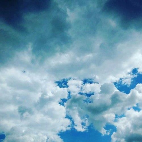 Небо Княжева