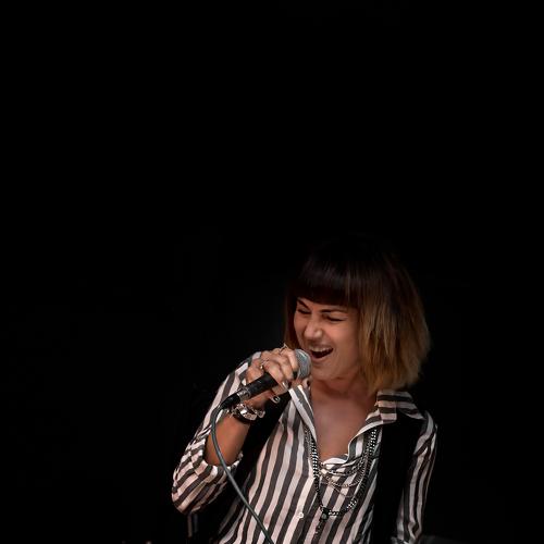 Photo #3682763