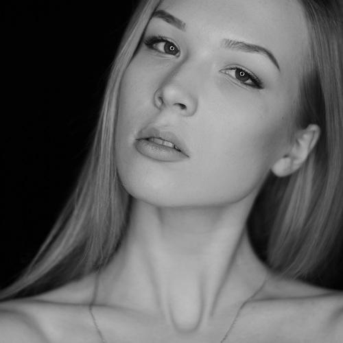 Photo #3686203