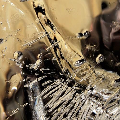 Water bubbles in ice